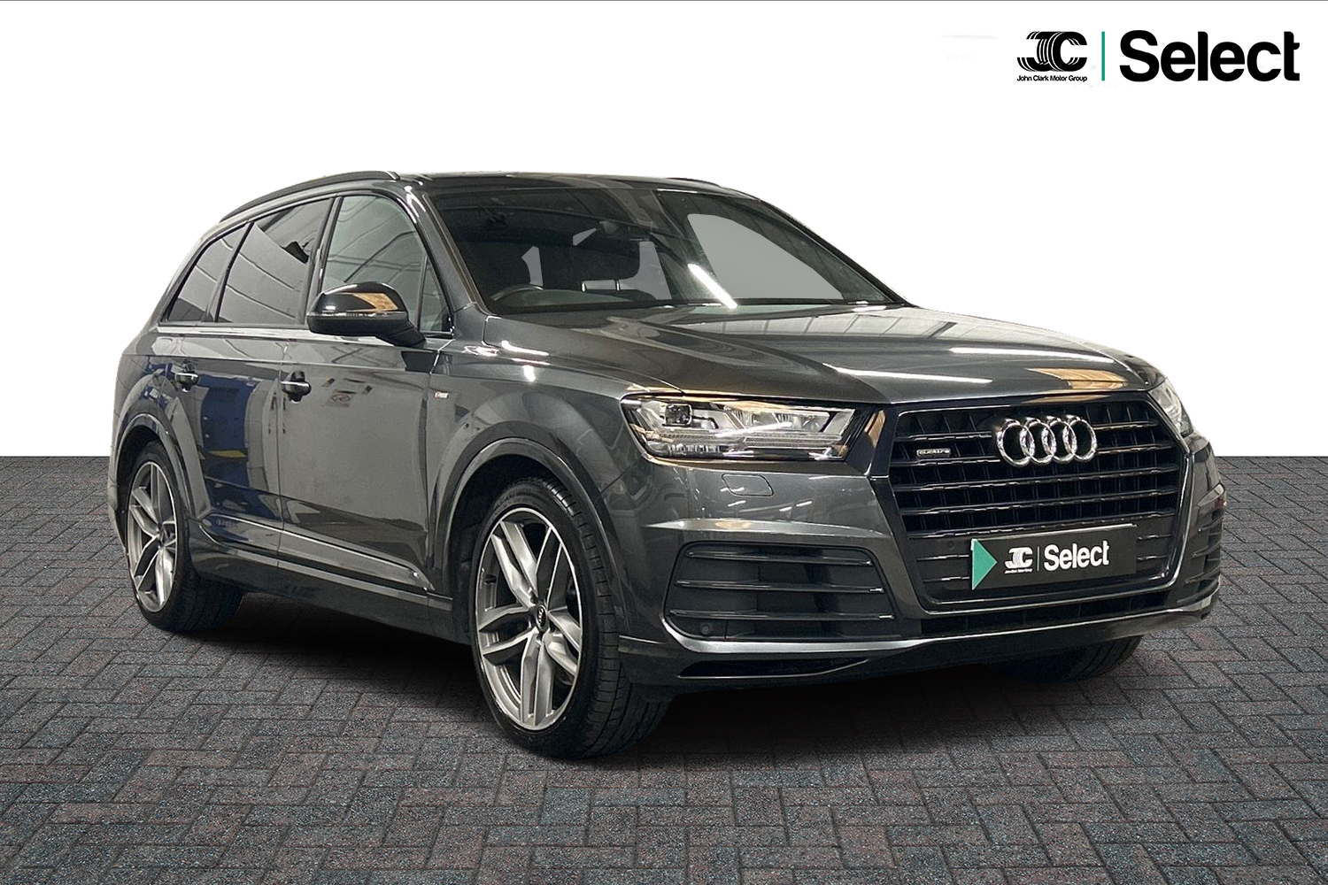 Main listing image - Audi Q7