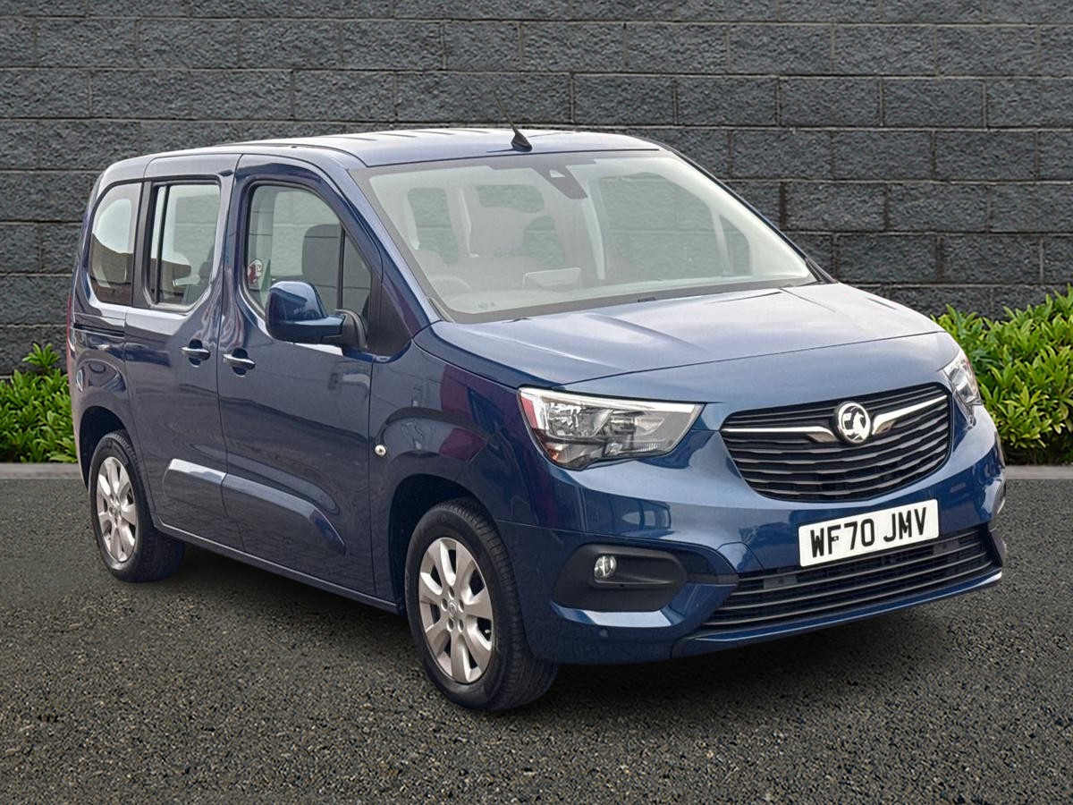 Main listing image - Vauxhall Combo Life