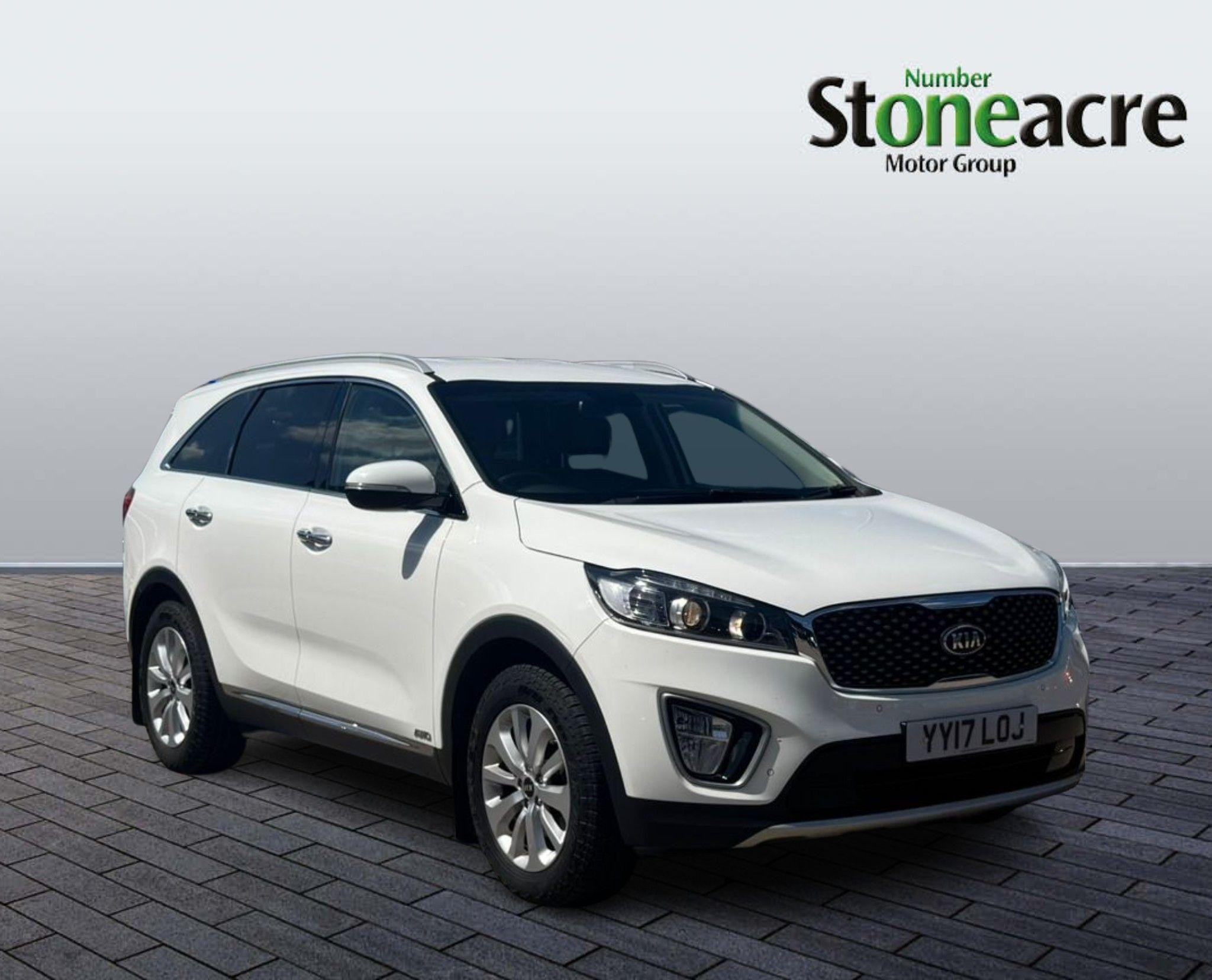 Main listing image - Kia Sorento