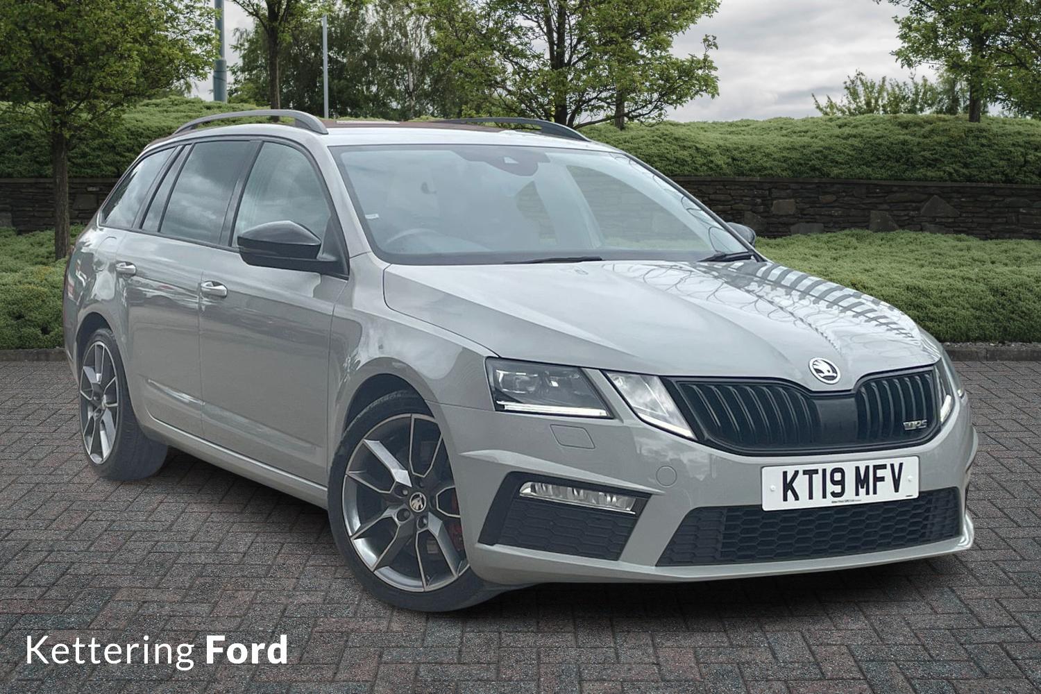 Main listing image - Skoda Octavia Estate