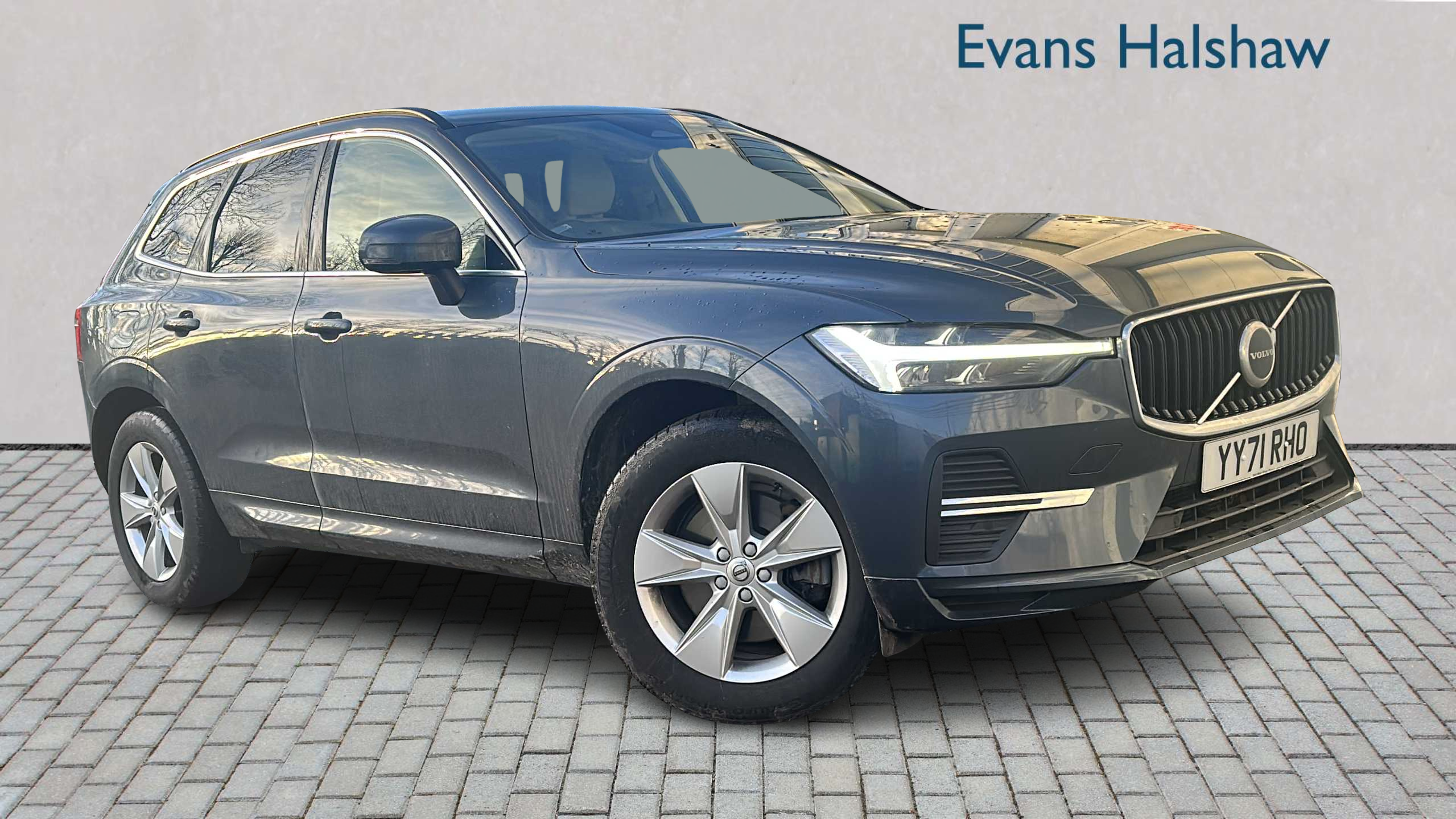Main listing image - Volvo XC60
