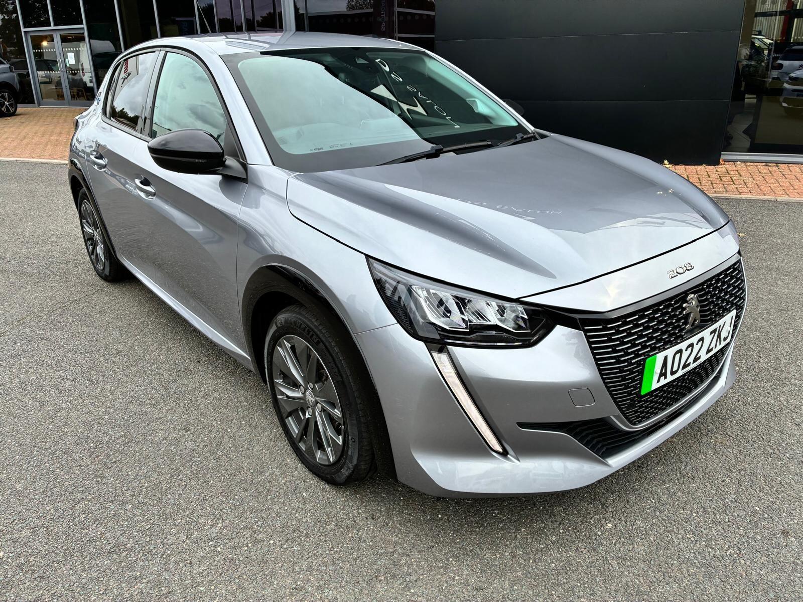 Main listing image - Peugeot e-208