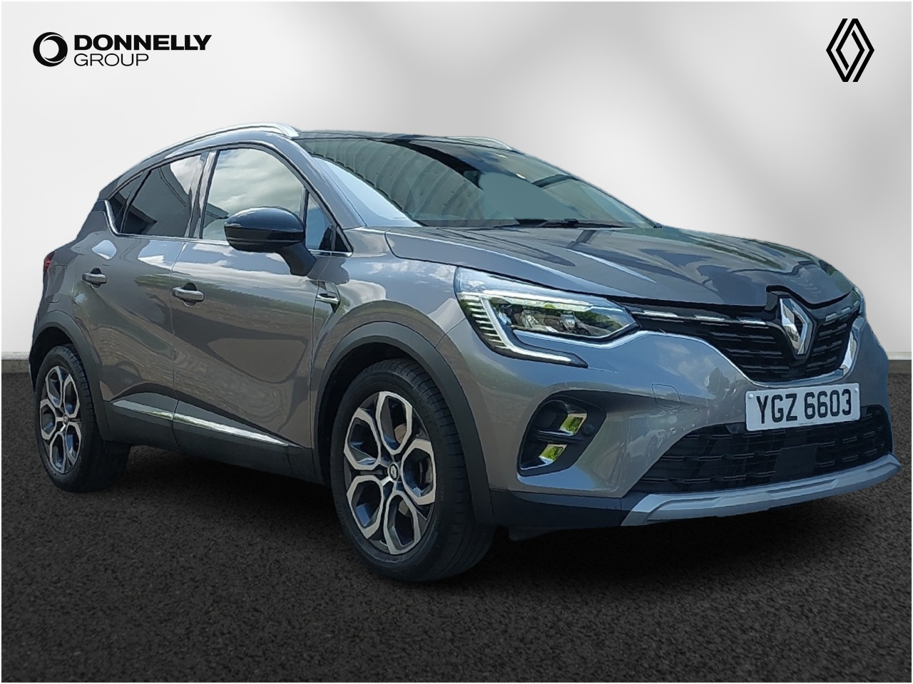 Main listing image - Renault Captur