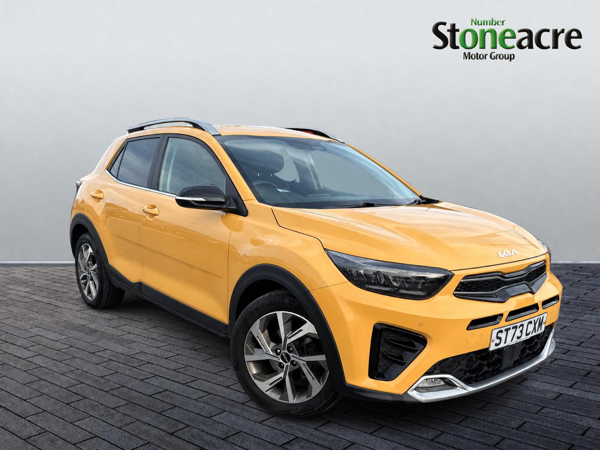Main listing image - Kia Stonic