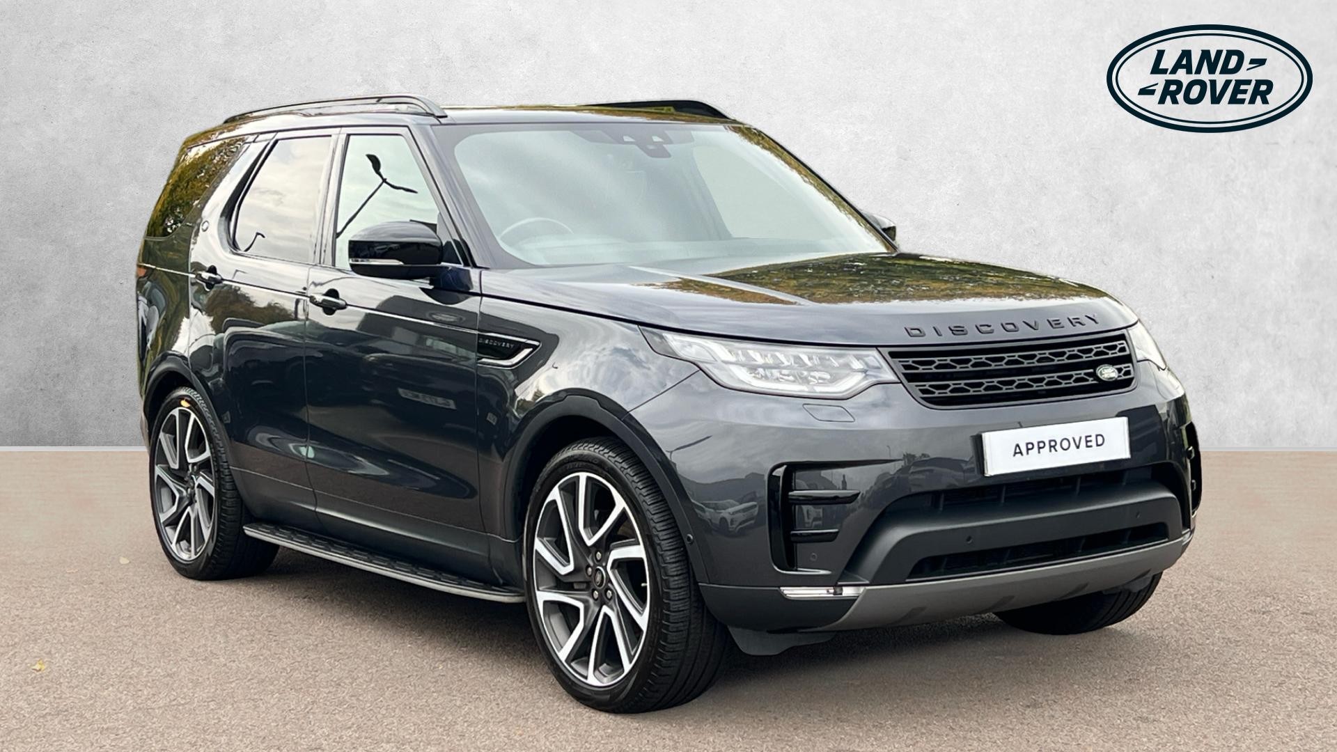 Main listing image - Land Rover Discovery