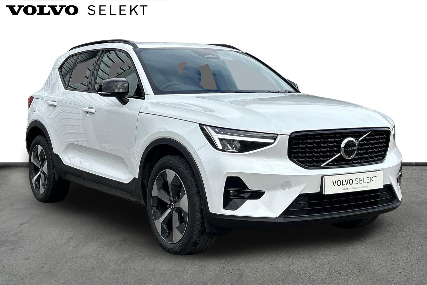 Main listing image - Volvo XC40