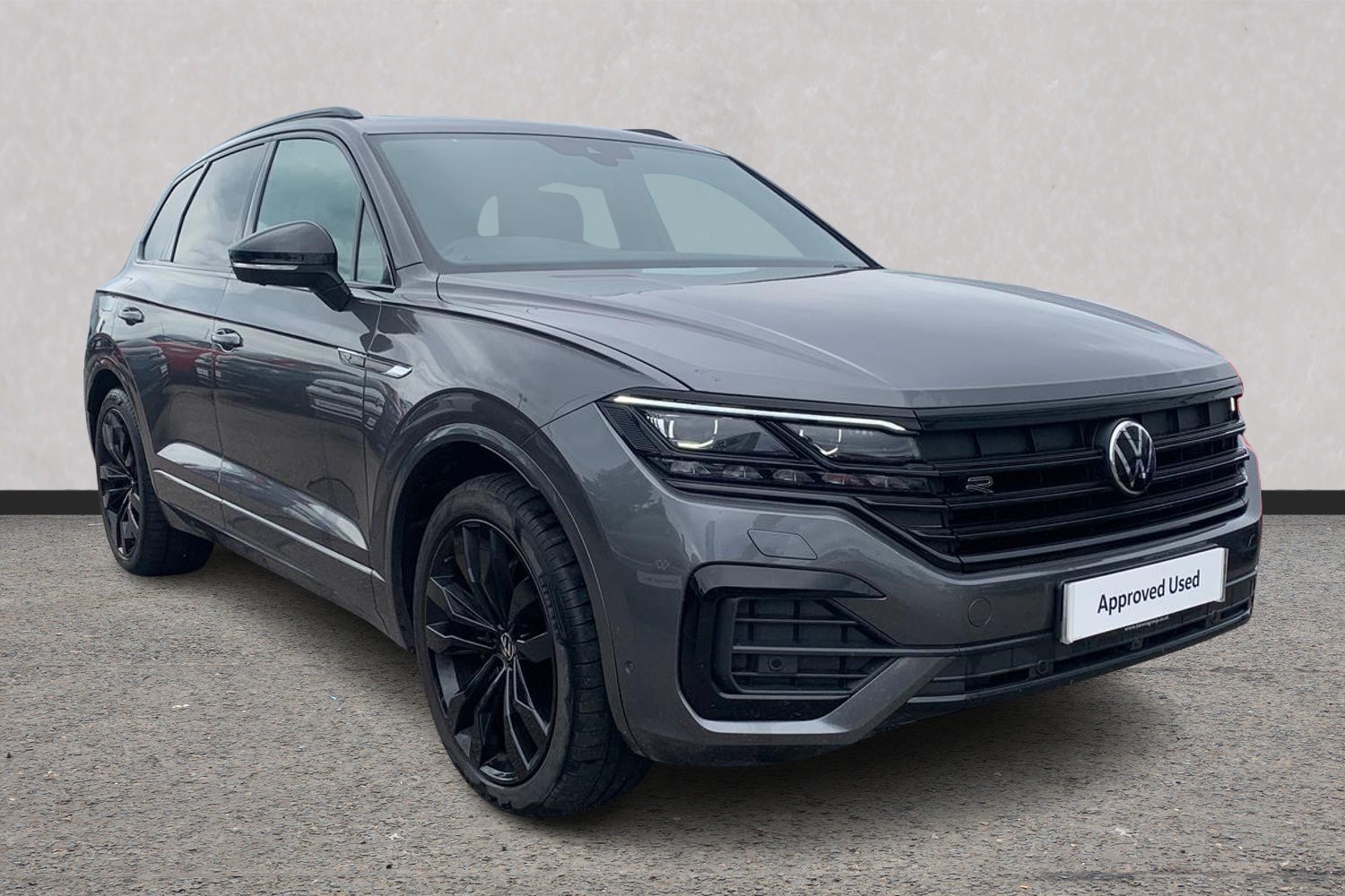 Main listing image - Volkswagen Touareg