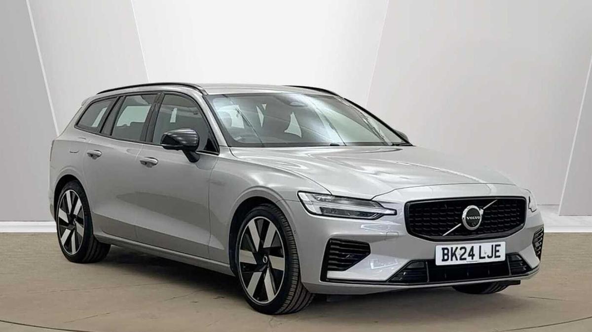 Main listing image - Volvo V60