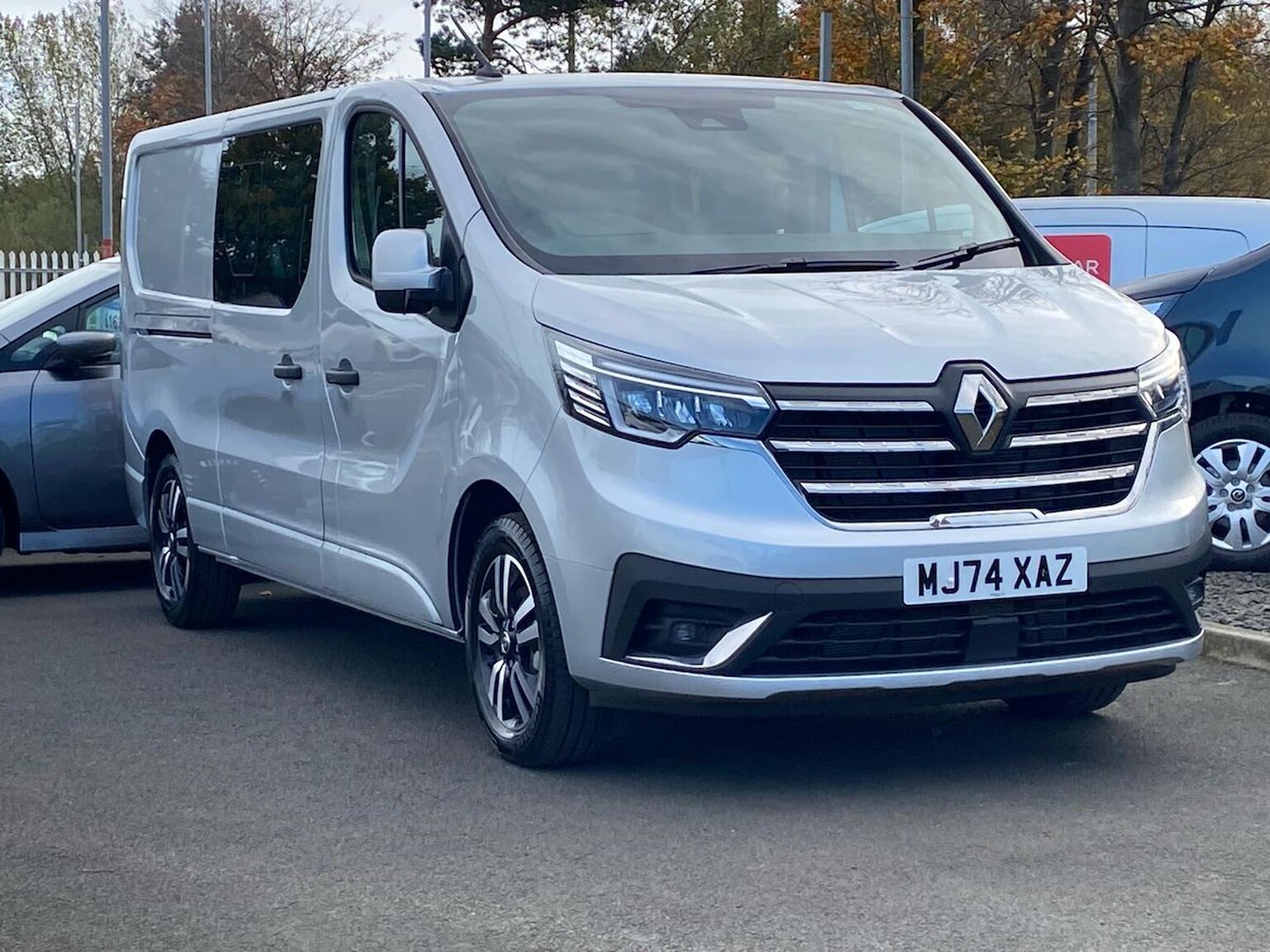 Main listing image - Renault Trafic