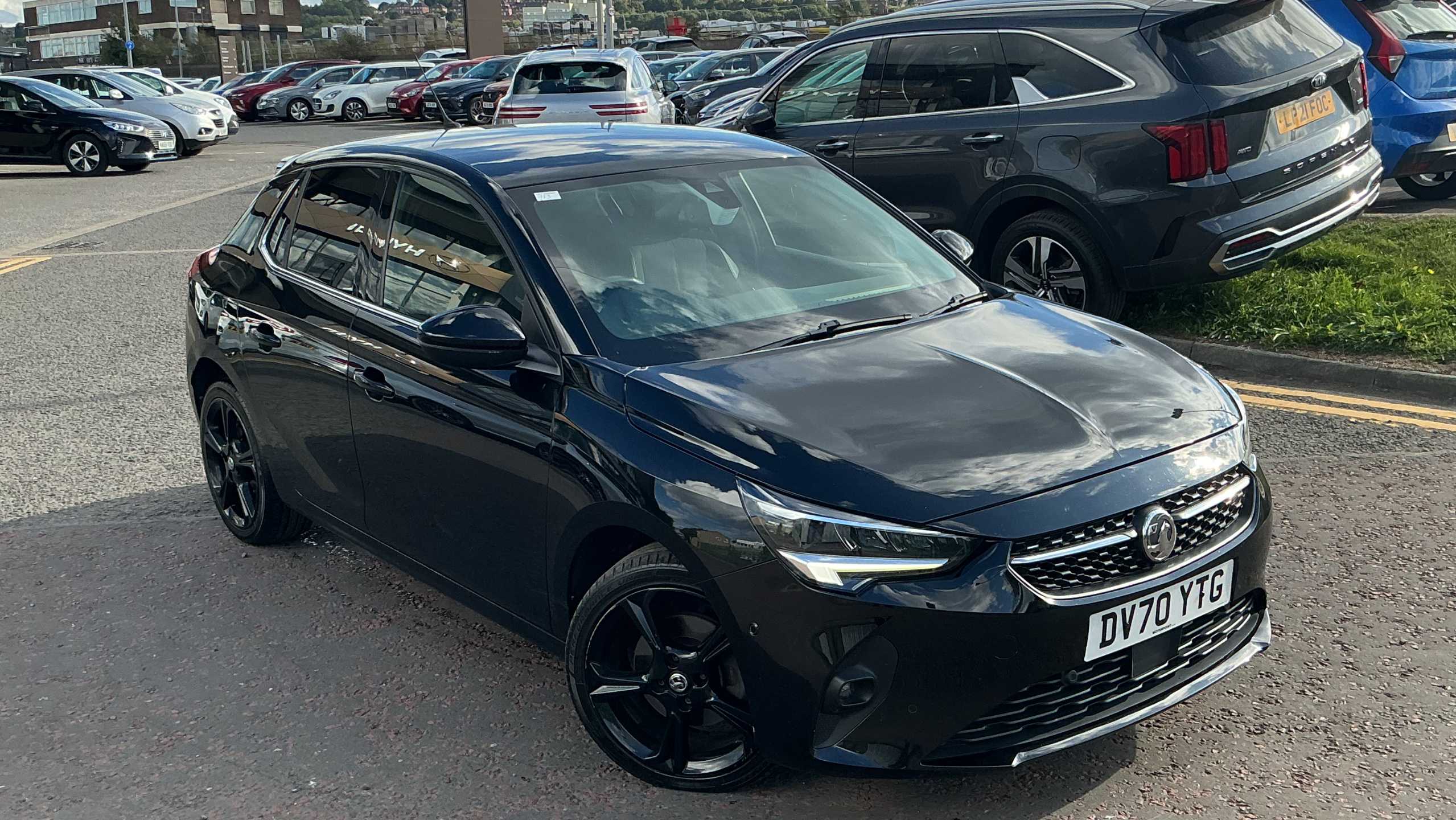 Main listing image - Vauxhall Corsa