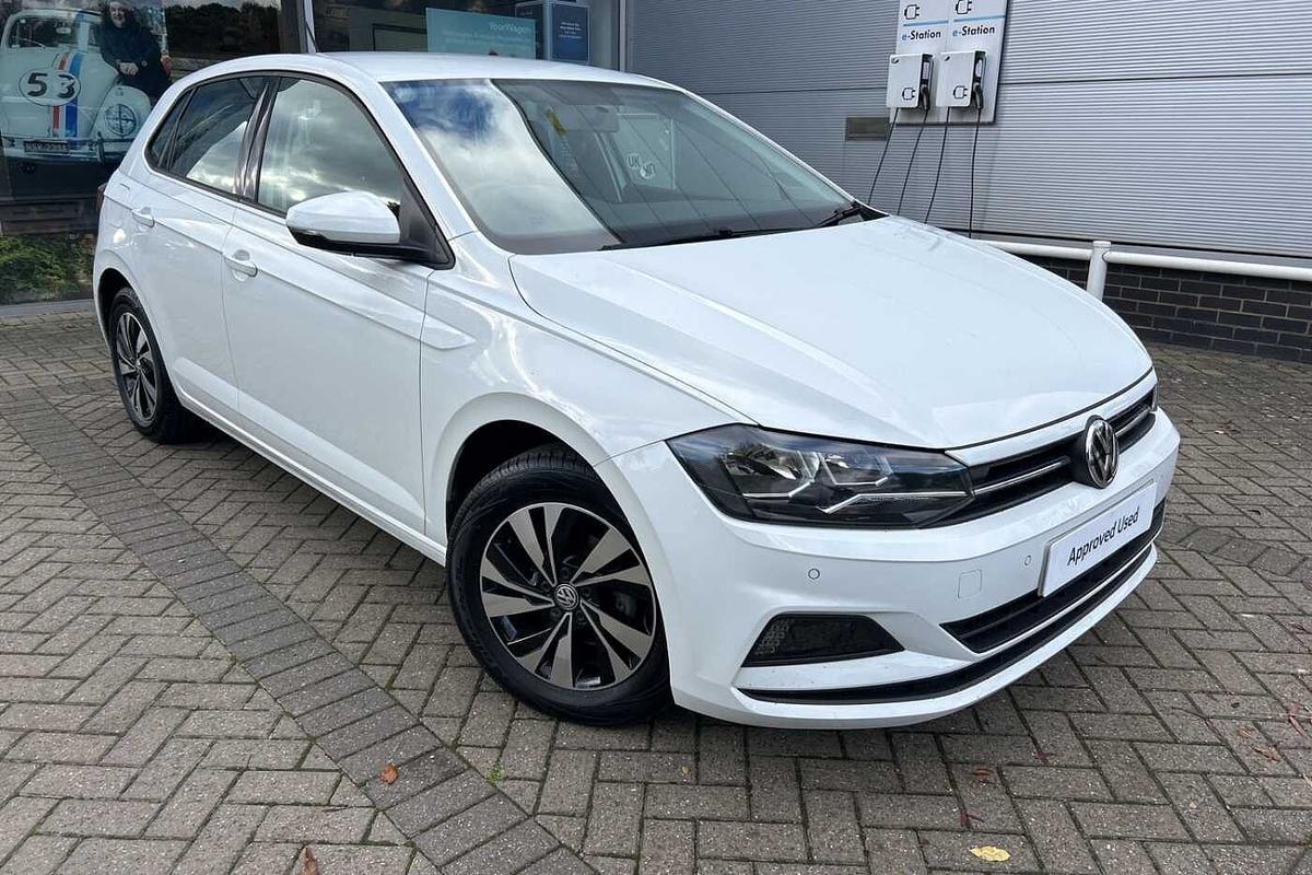 Main listing image - Volkswagen Polo