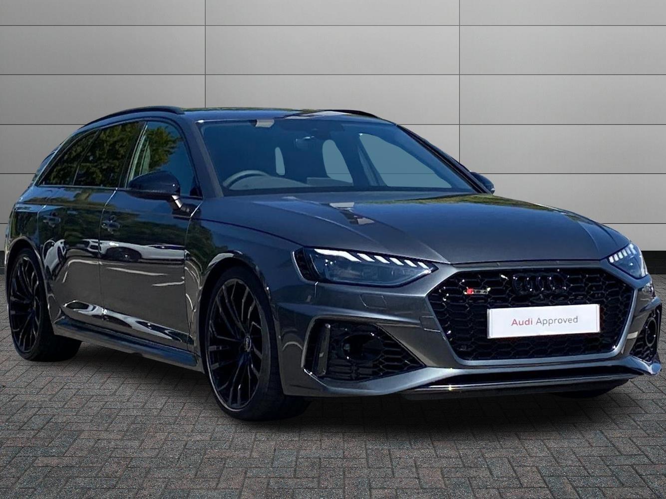 Main listing image - Audi RS4