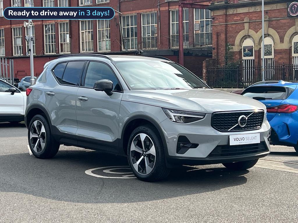 Main listing image - Volvo XC40