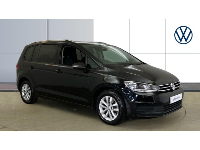 Main listing image - Volkswagen Touran