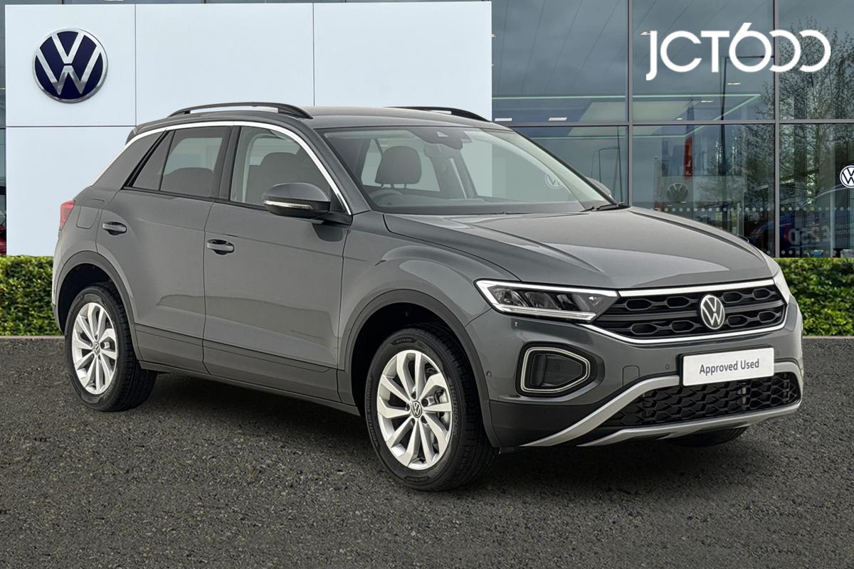 Main listing image - Volkswagen T-Roc