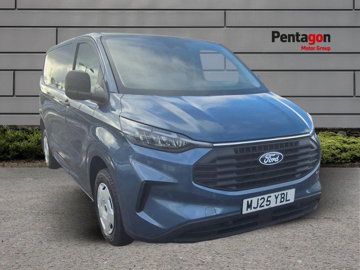 Main listing image - Ford Transit Custom