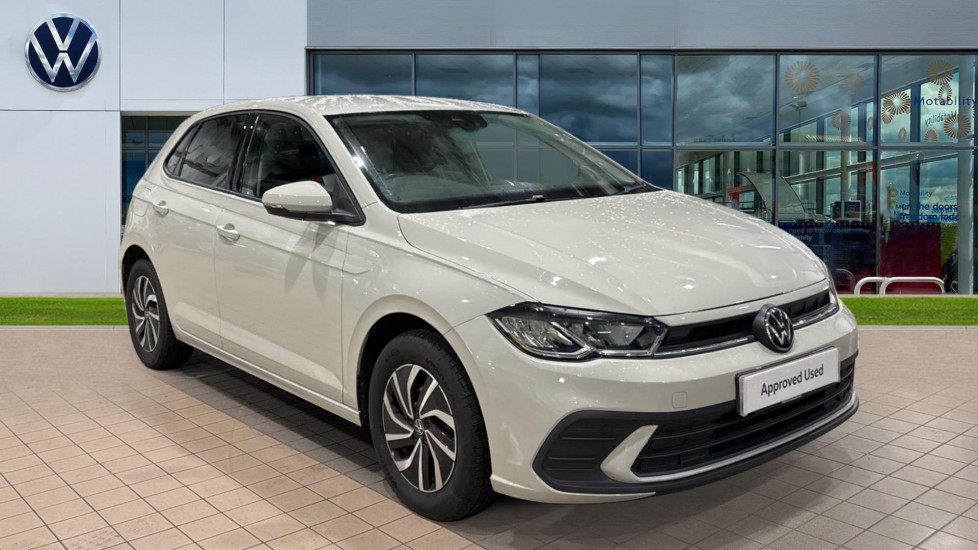 Main listing image - Volkswagen Polo