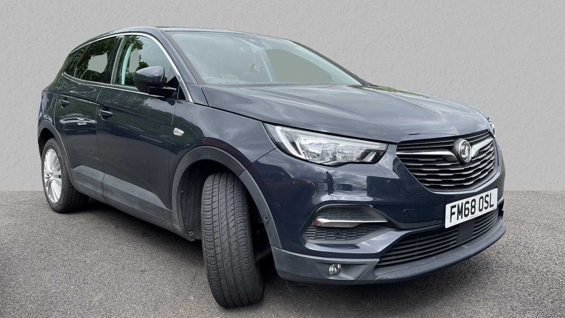 Main listing image - Vauxhall Grandland X