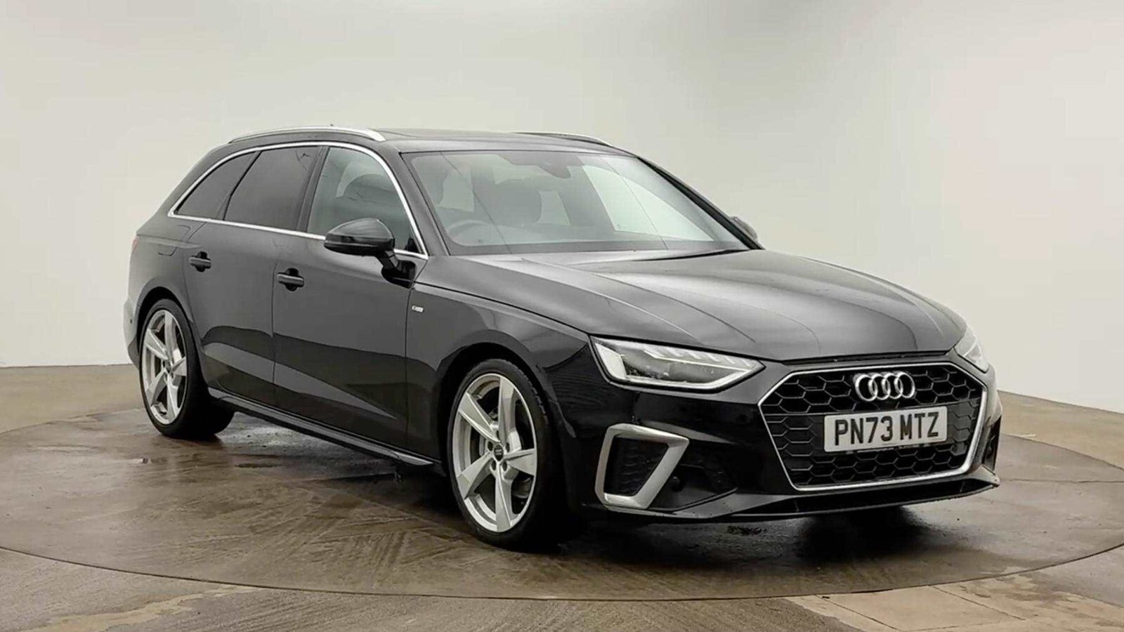 Main listing image - Audi A4 Avant