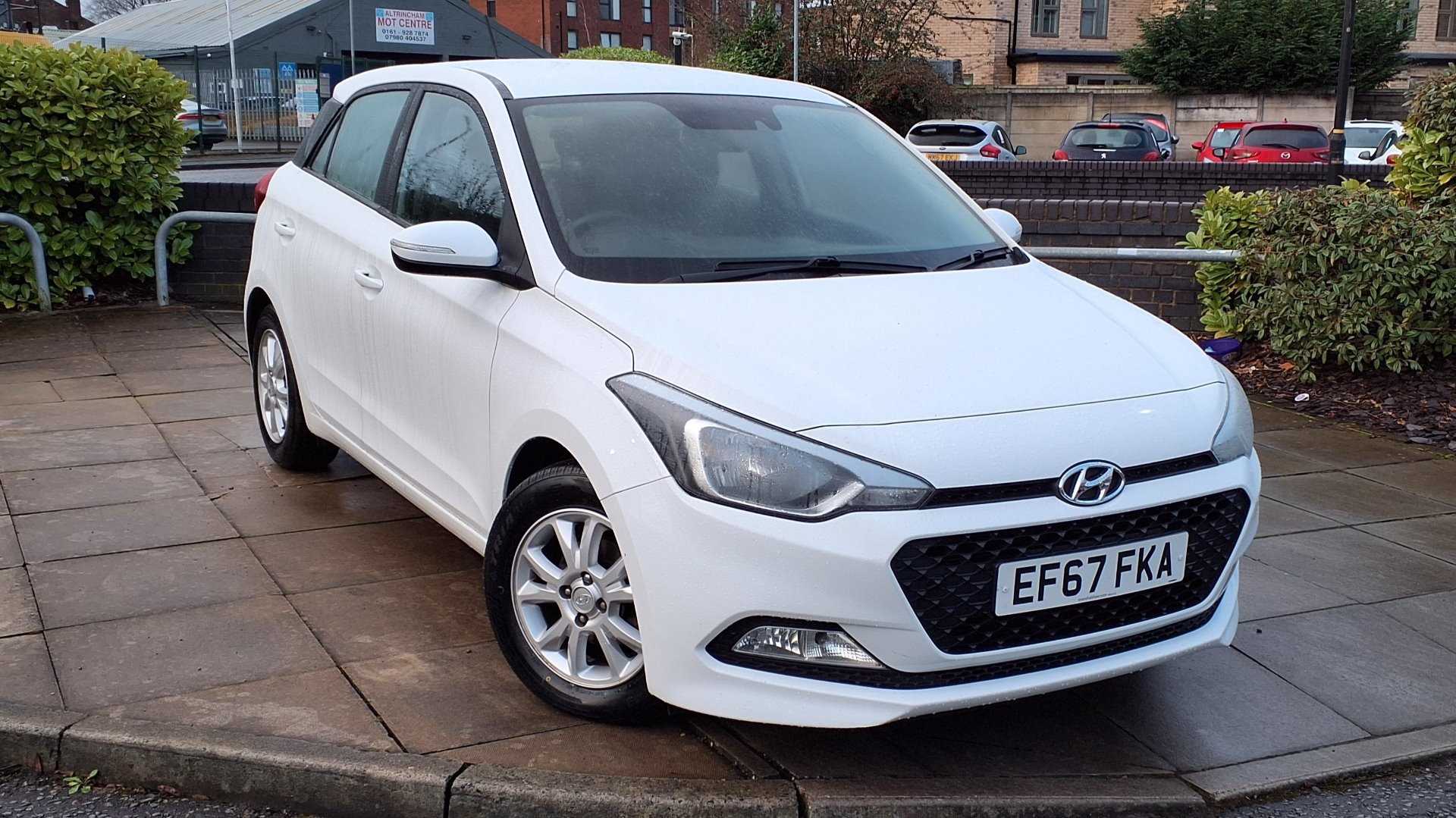 Main listing image - Hyundai i20