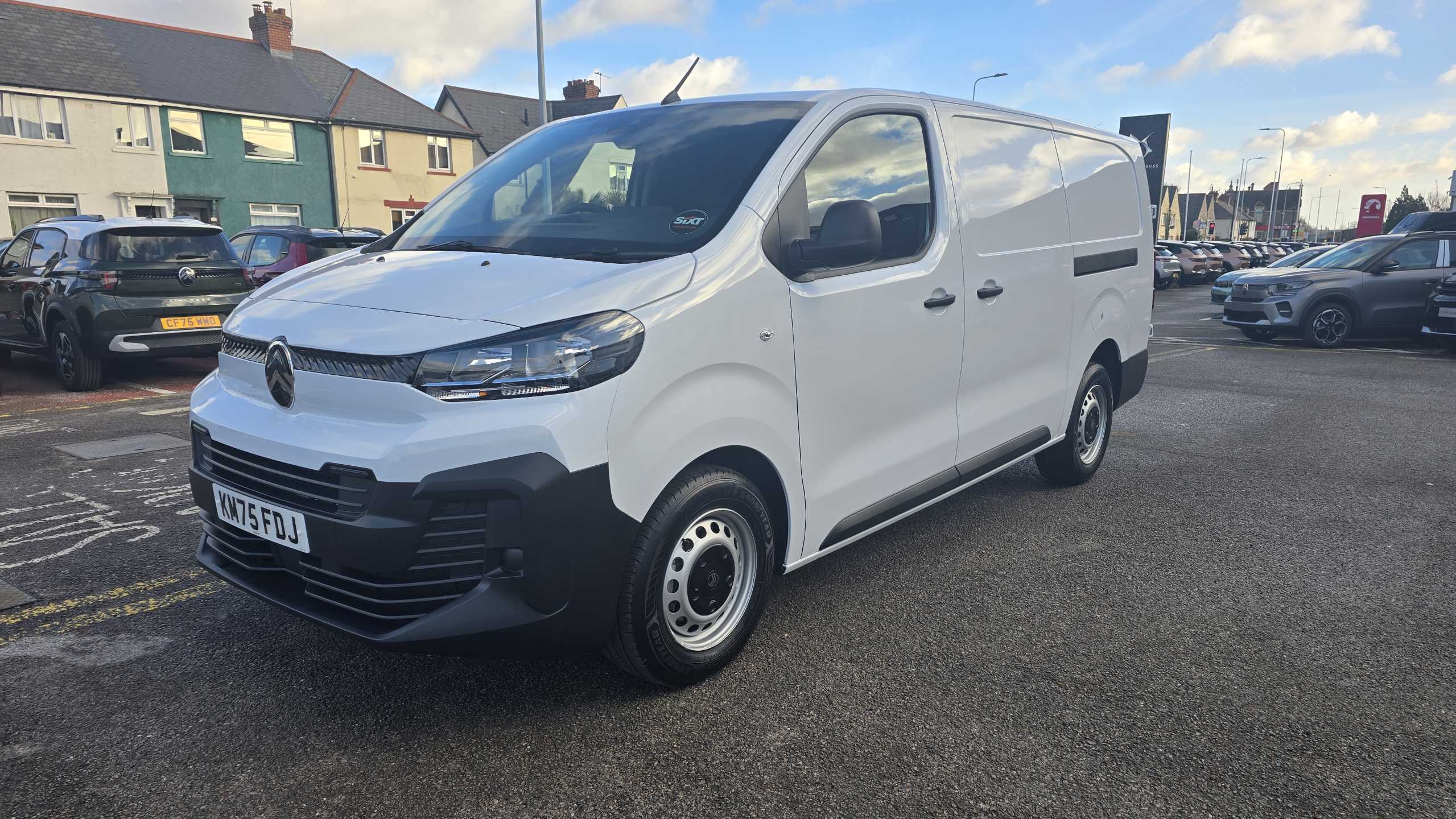 Main listing image - Citroen Dispatch