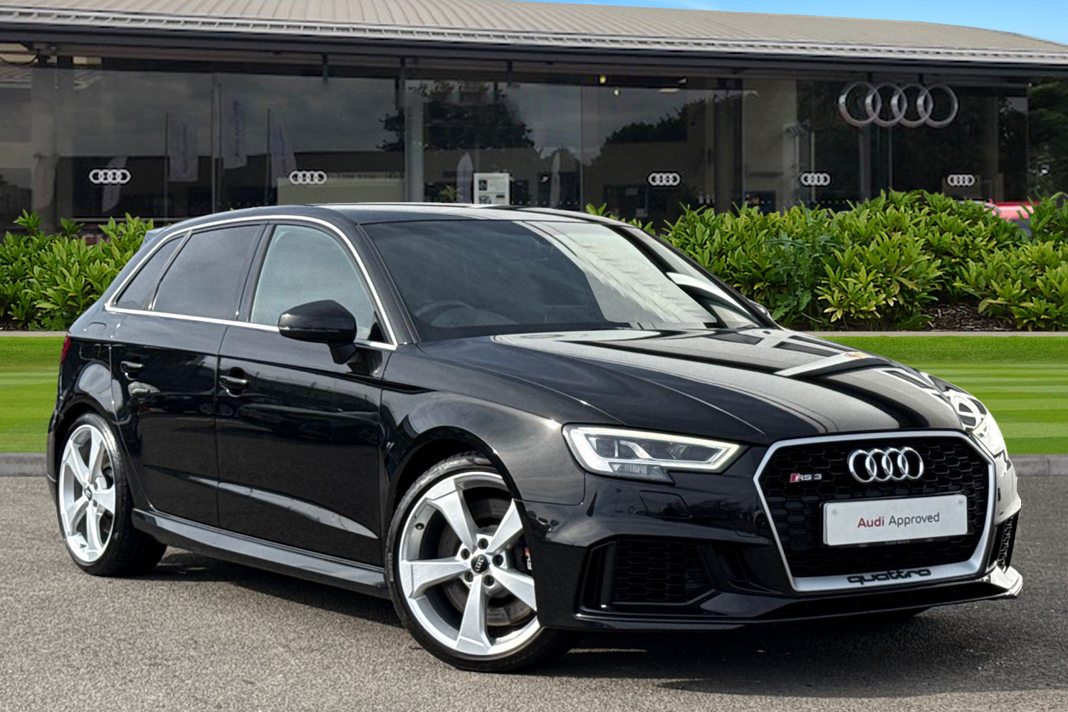 Main listing image - Audi RS3