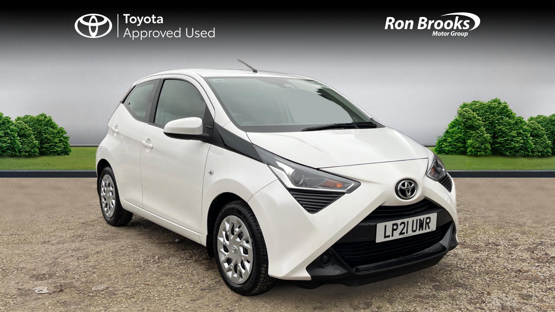 Main listing image - Toyota Aygo