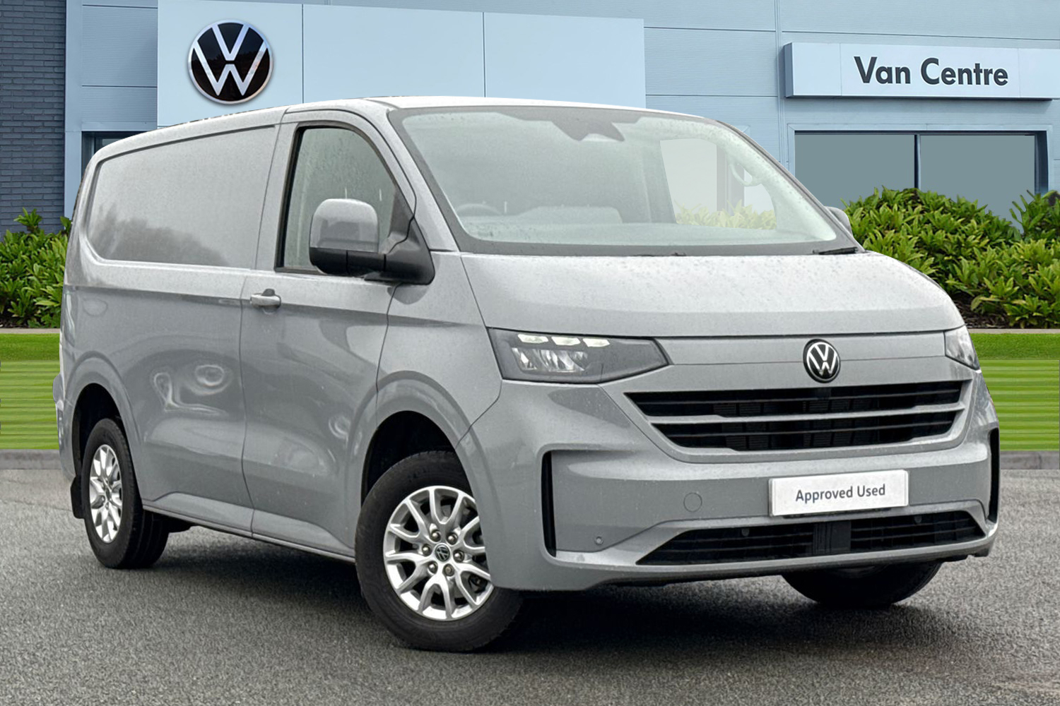 Main listing image - Volkswagen Transporter