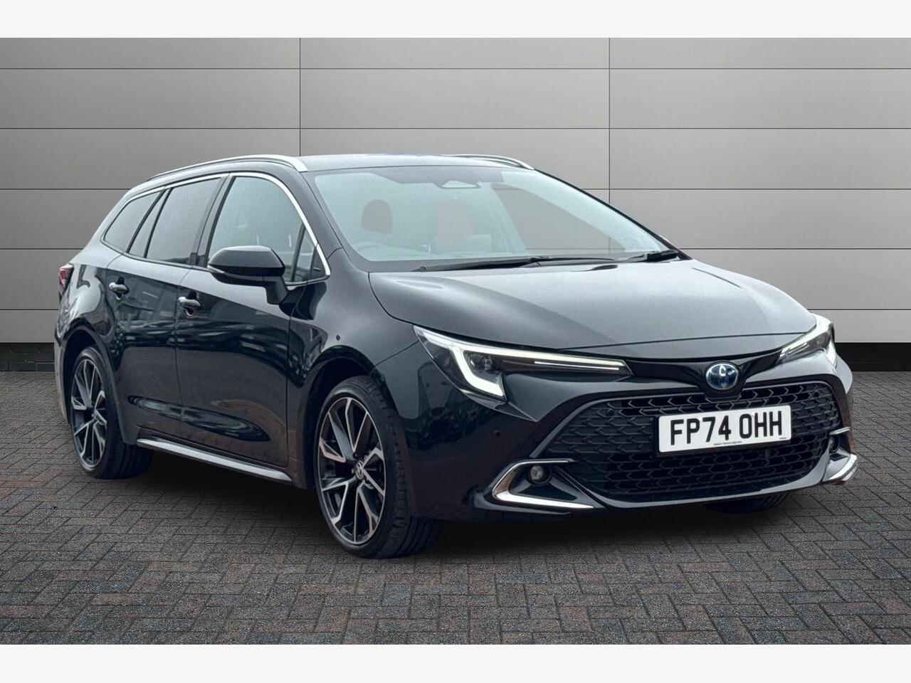 Main listing image - Toyota Corolla Touring Sport