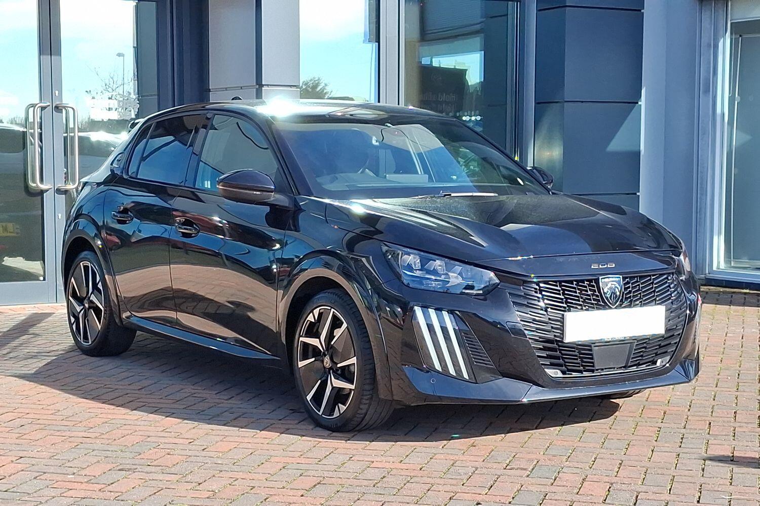 Main listing image - Peugeot 208