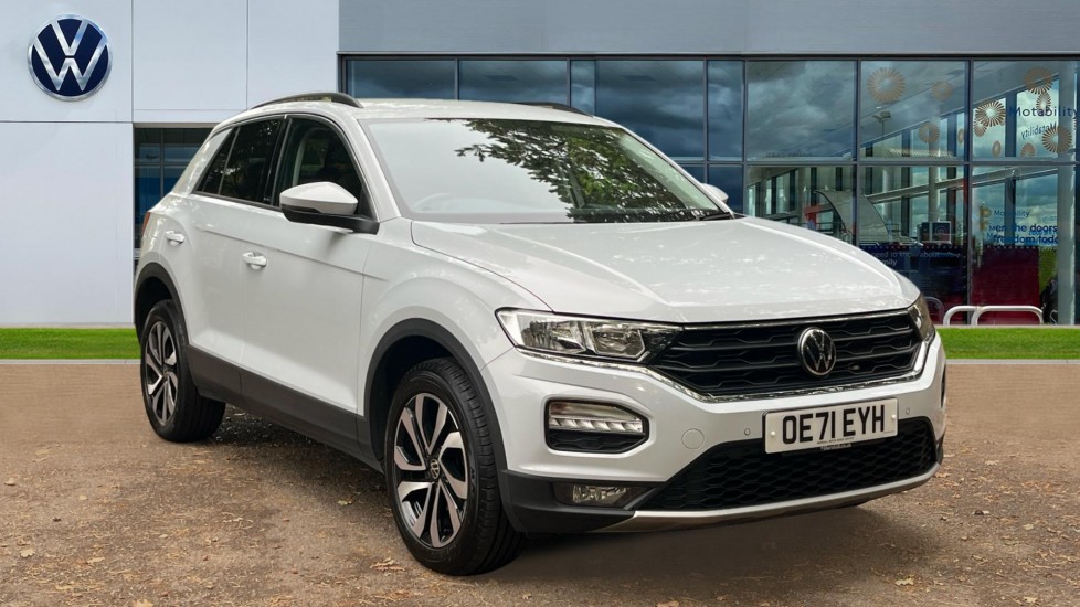 Main listing image - Volkswagen T-Roc