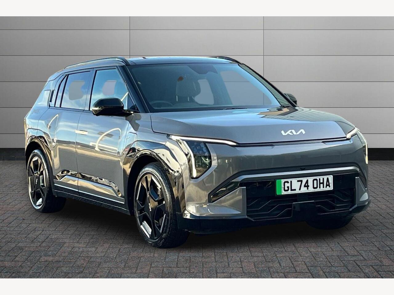 Main listing image - Kia EV3