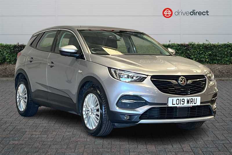 Main listing image - Vauxhall Grandland X