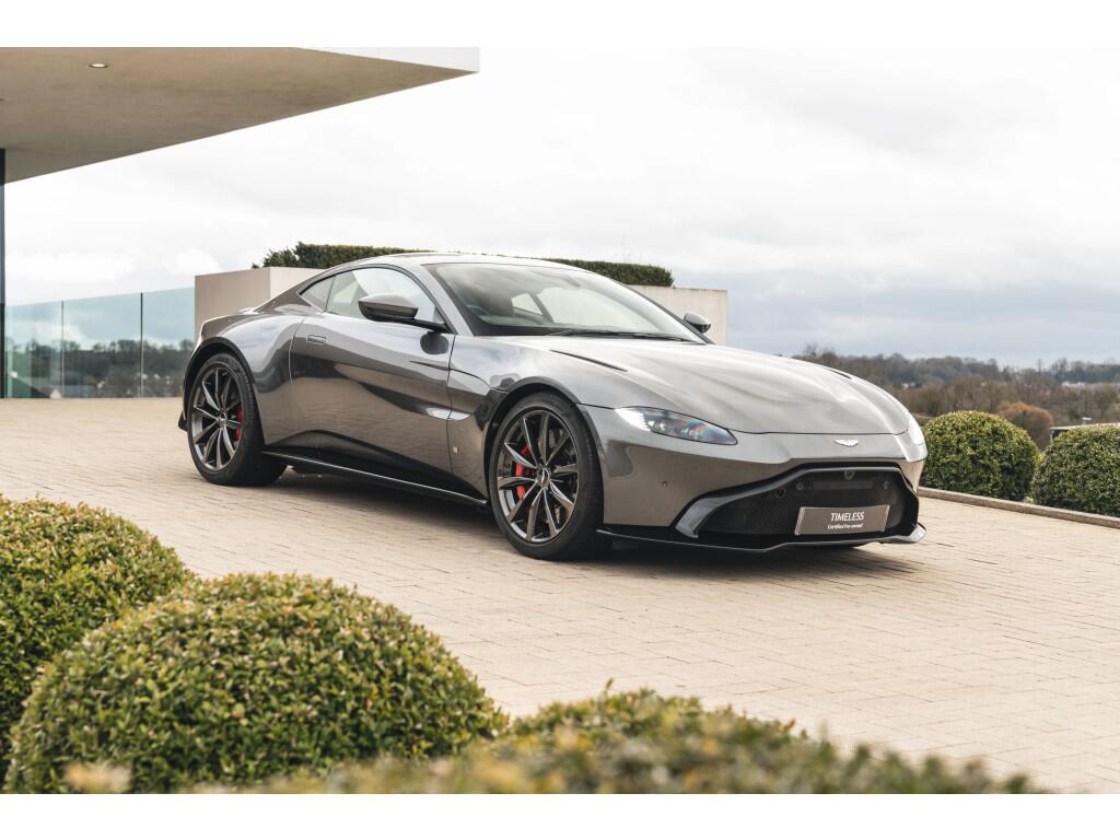 Main listing image - Aston Martin Vantage