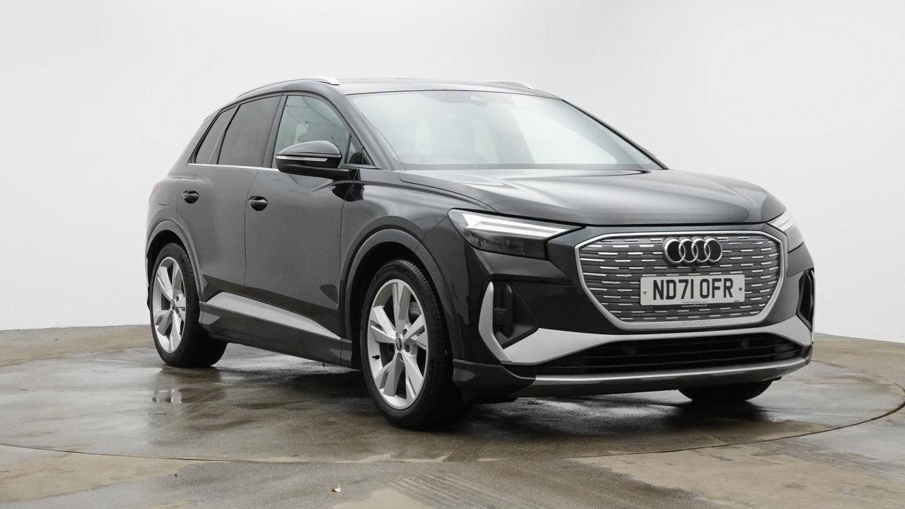 Main listing image - Audi Q4