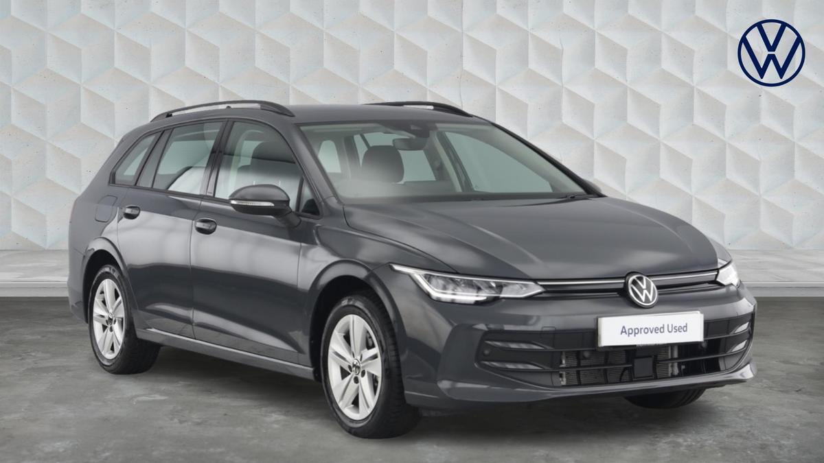 Main listing image - Volkswagen Golf Estate