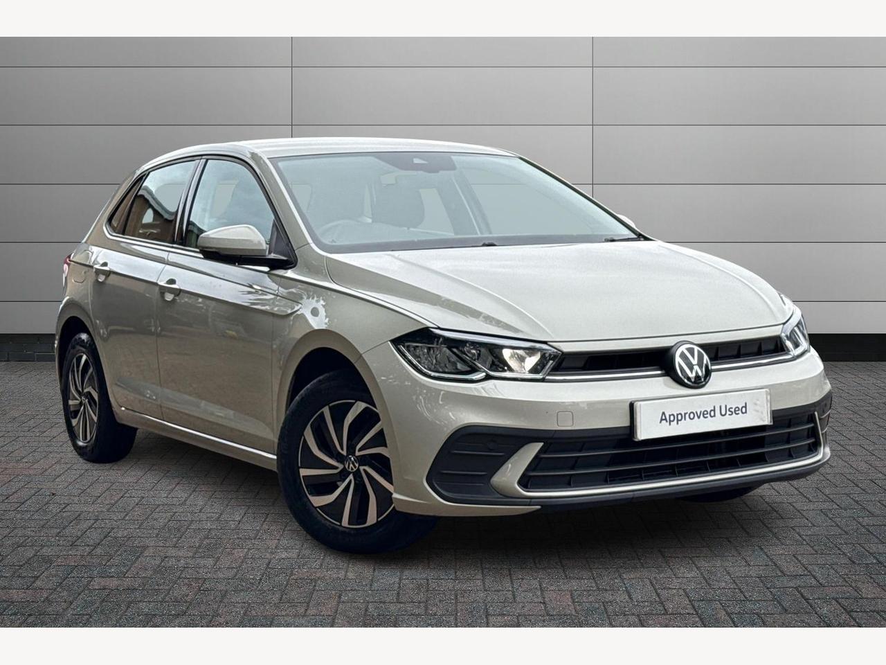 Main listing image - Volkswagen Polo