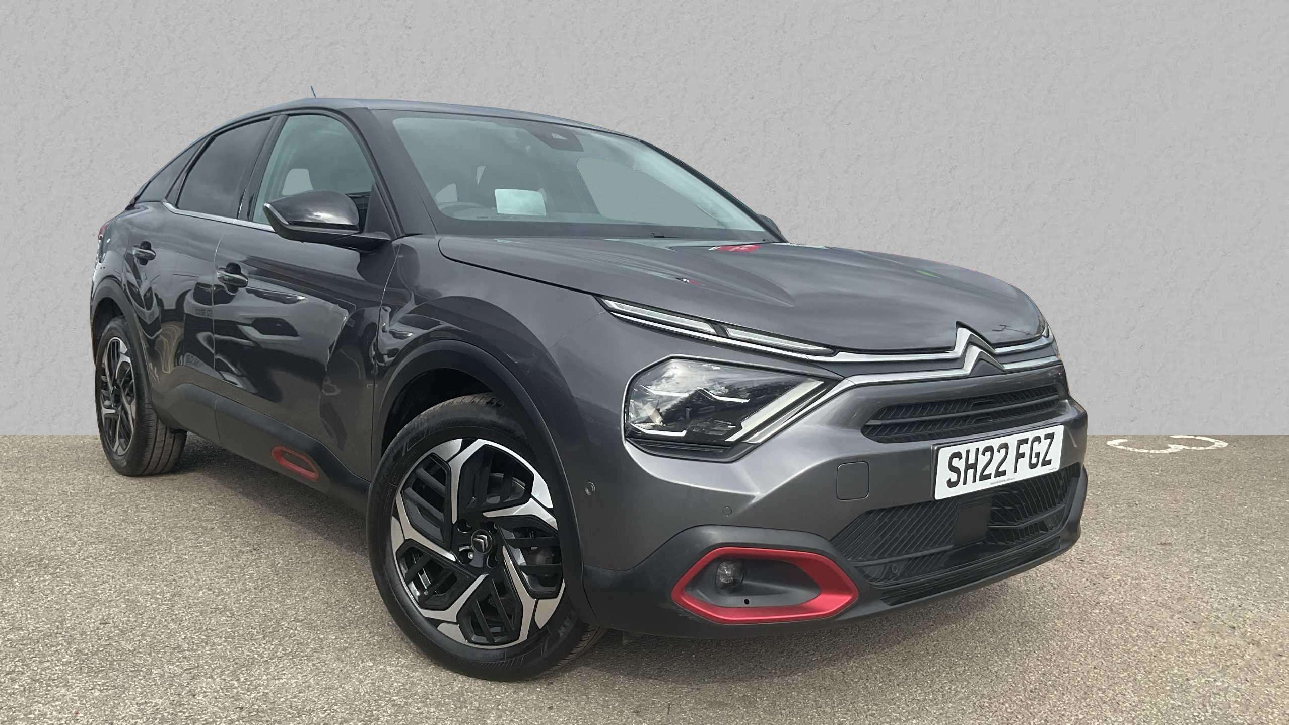Main listing image - Citroen C4