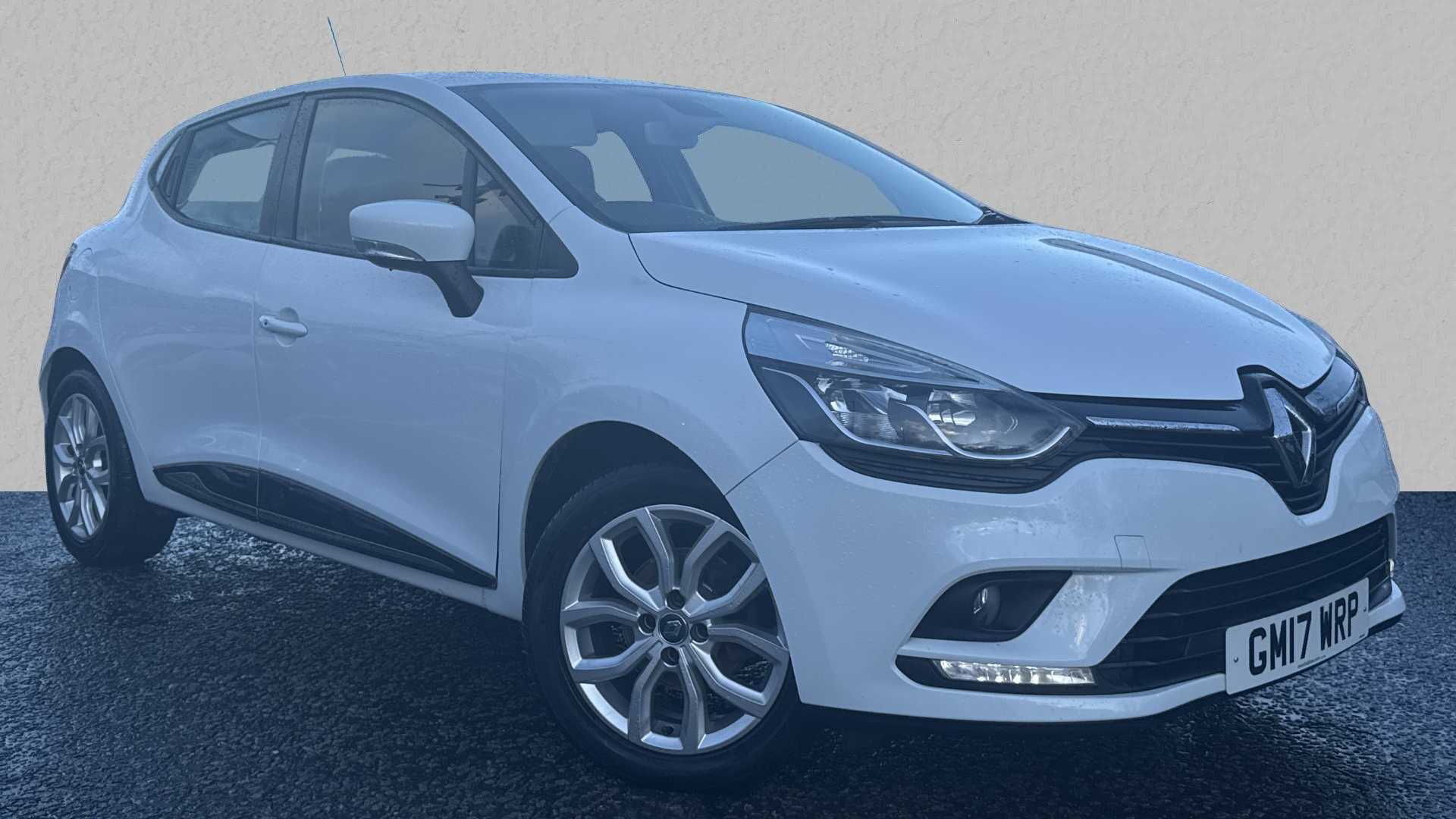 Main listing image - Renault Clio