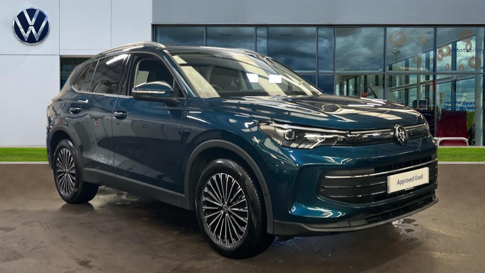 Main listing image - Volkswagen Tiguan