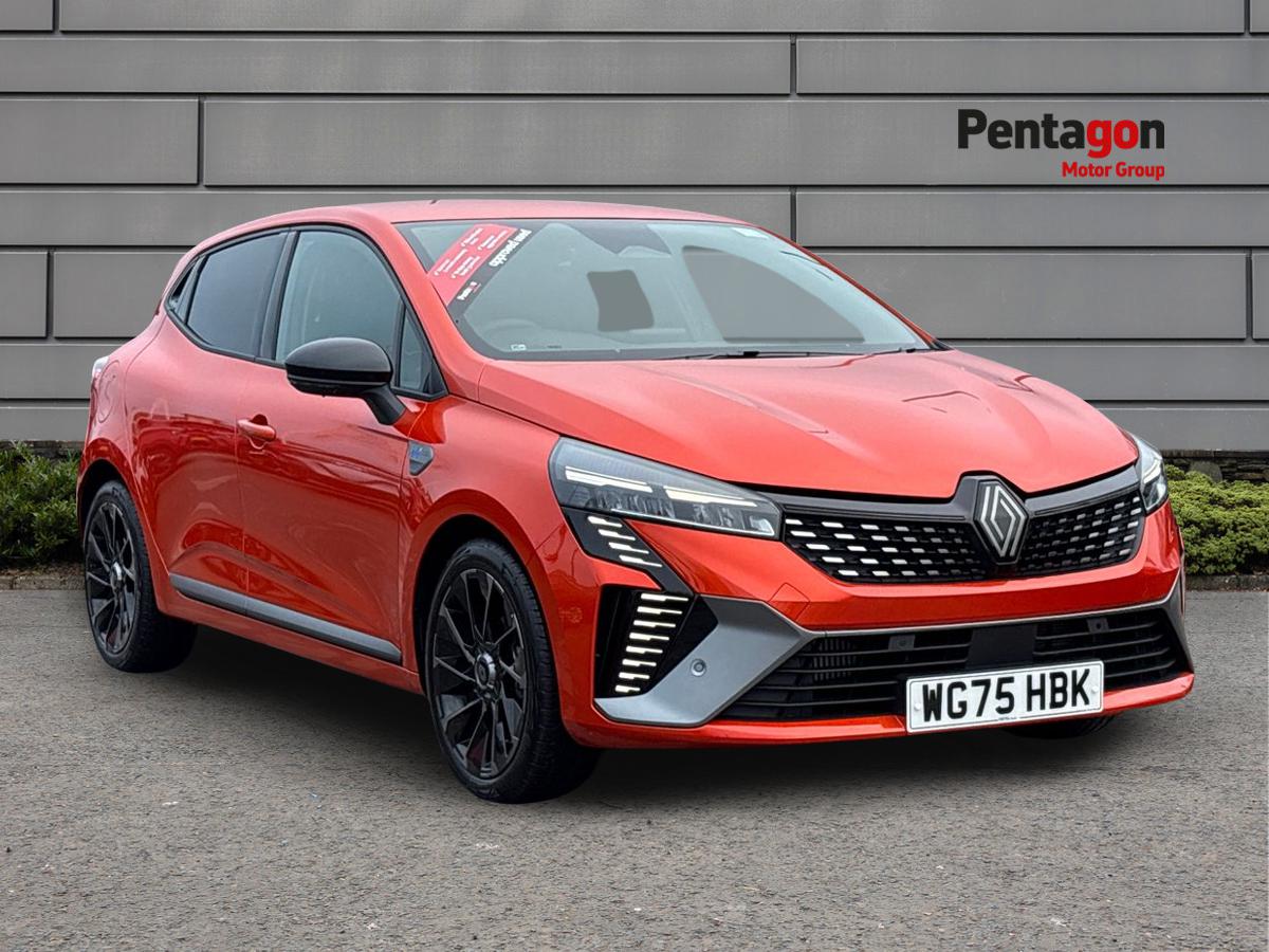 Main listing image - Renault Clio