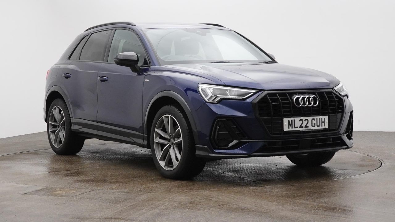 Main listing image - Audi Q3