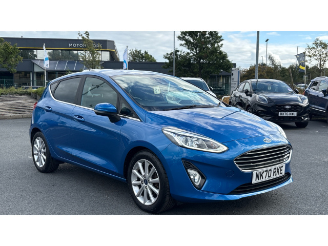 Main listing image - Ford Fiesta