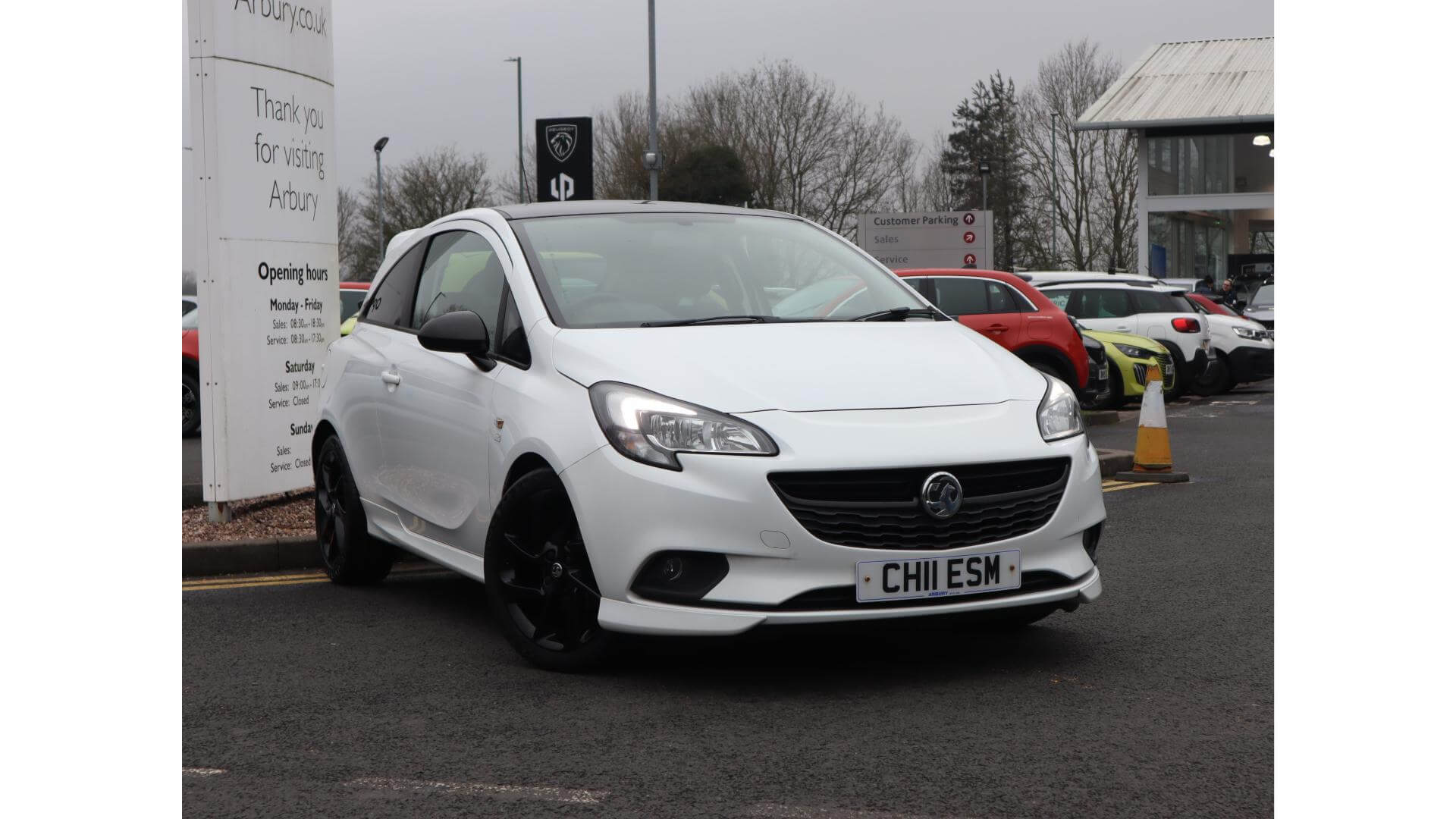 Main listing image - Vauxhall Corsa