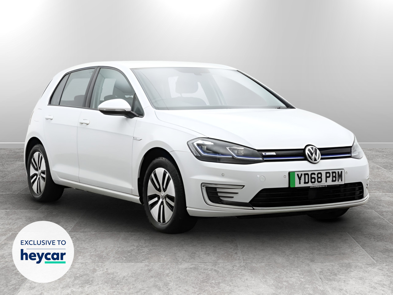 Main listing image - Volkswagen e-Golf