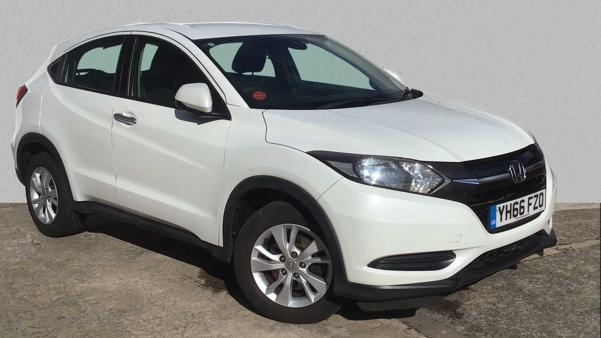 Main listing image - Honda HR-V