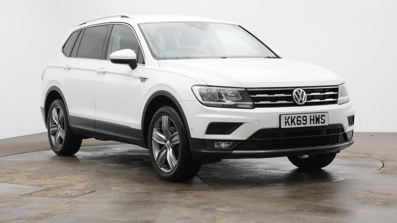 Main listing image - Volkswagen Tiguan Allspace