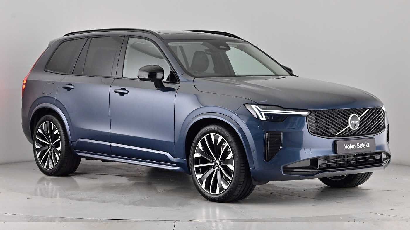 Main listing image - Volvo XC90