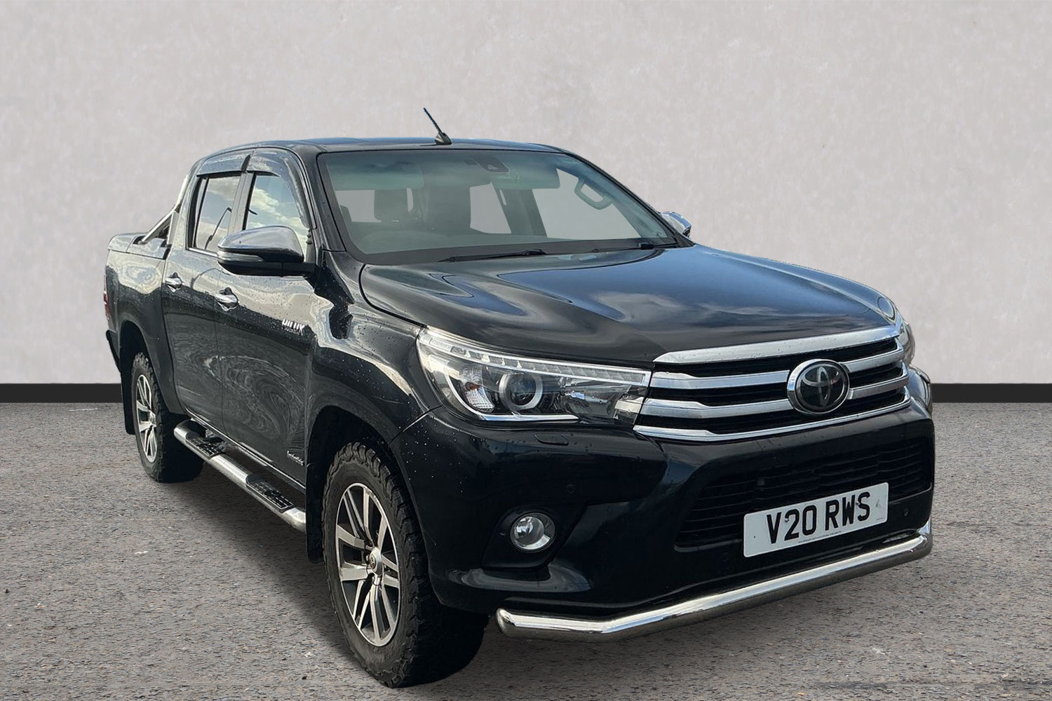 Main listing image - Toyota Hilux