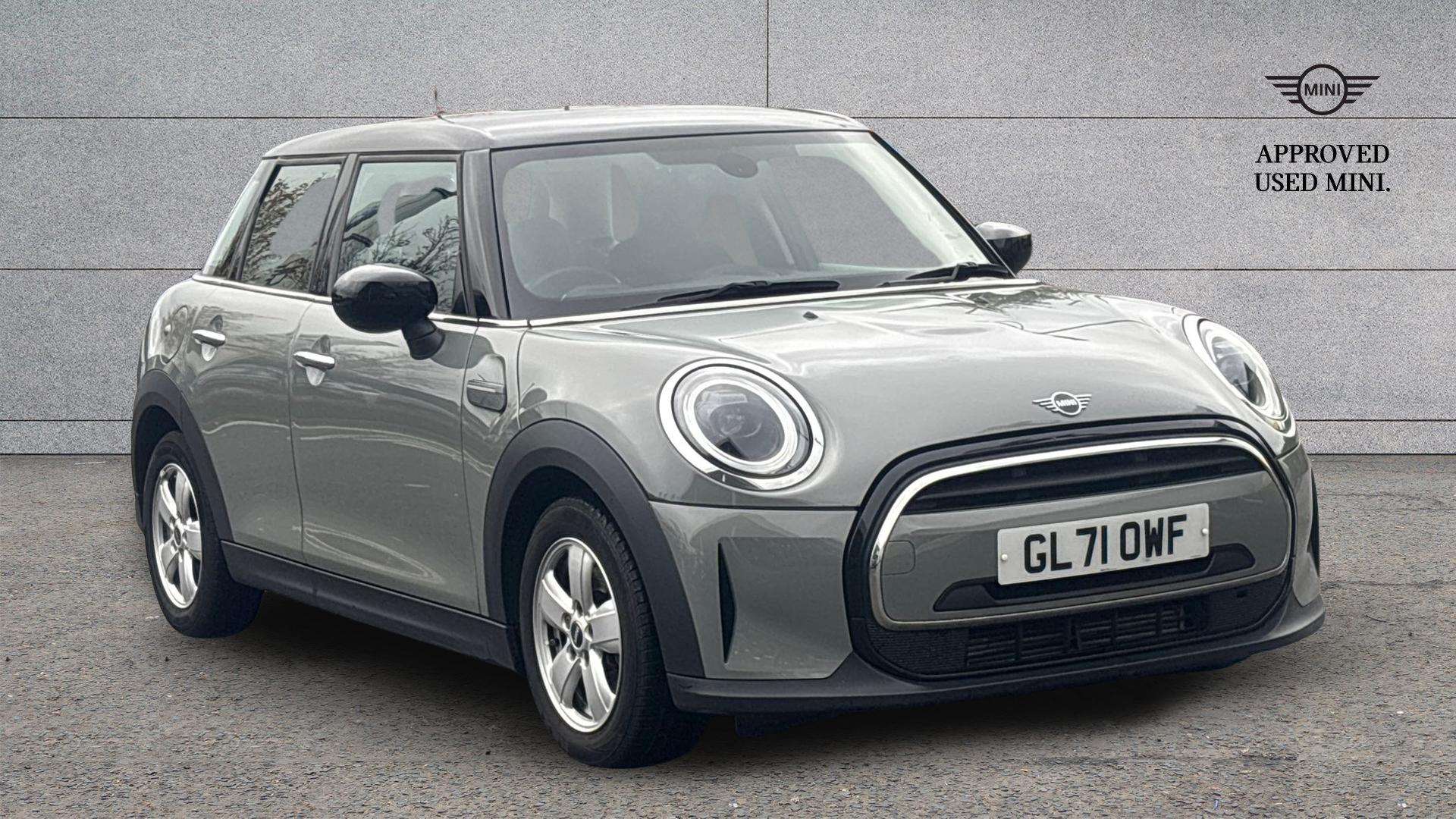 Main listing image - MINI Hatchback 5dr